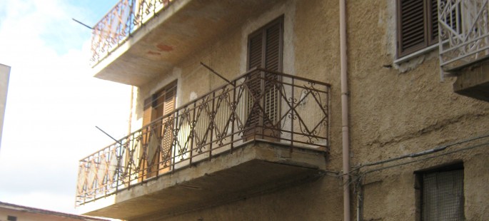Rif 76 ( Appartamento in Via Carini )