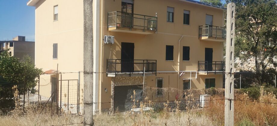 Rif 156 ( Appartamento in Contrada Passo Carrozza )